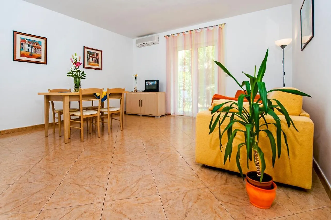 Apartments Bella B Rovinj 0*,  Kroatien