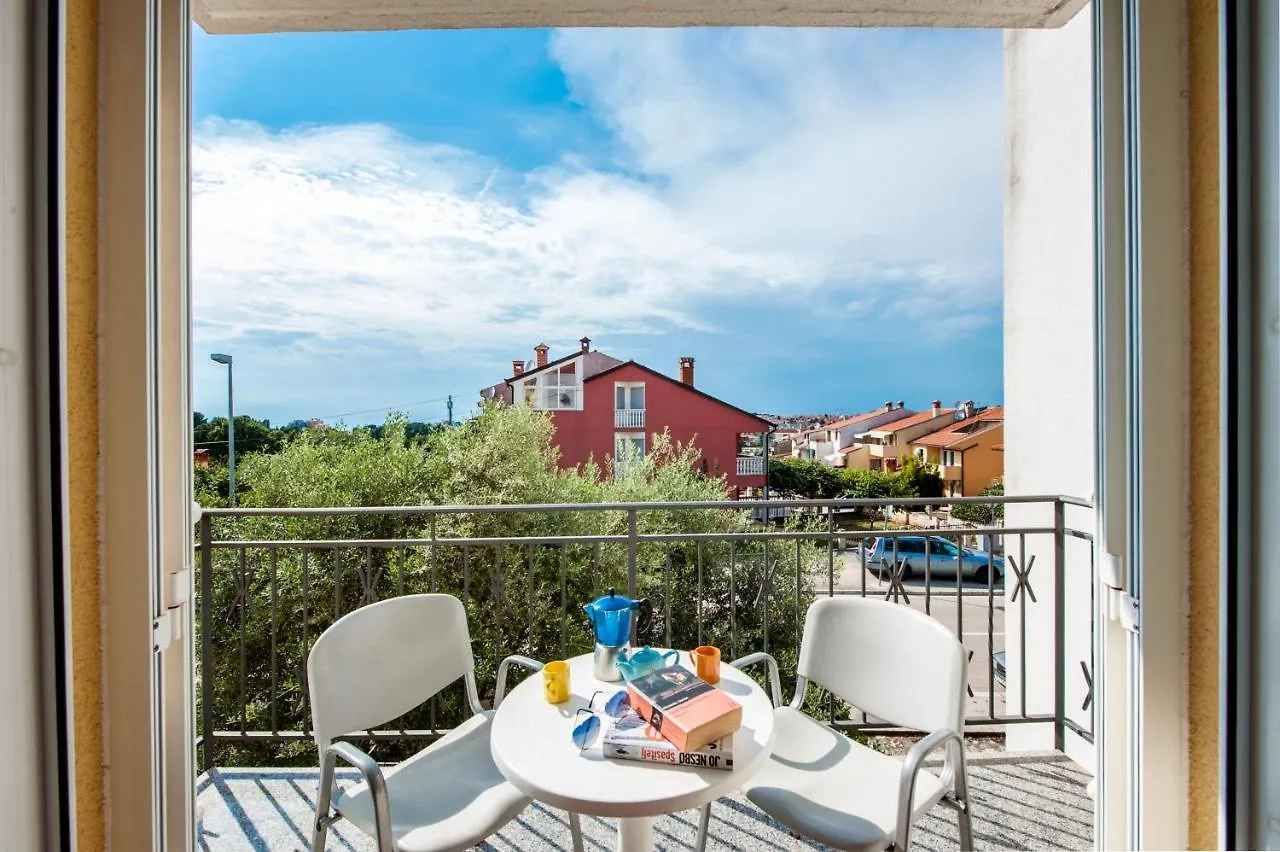 Apartments Bella B Rovinj 0*,